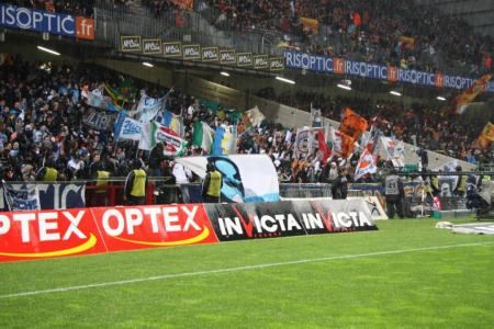 15-LENS-OM 03.jpg